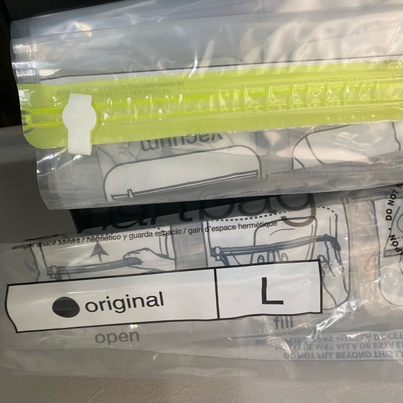 4 COMBO SMARTBAG AIRTIGHT SPACE 1XL, 2L, And 1M - Picture 2 of 9